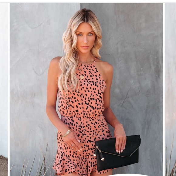 FLINTSTONE BACKLESS RUFFLE ROMPER - VICI - Picture 2 of 4